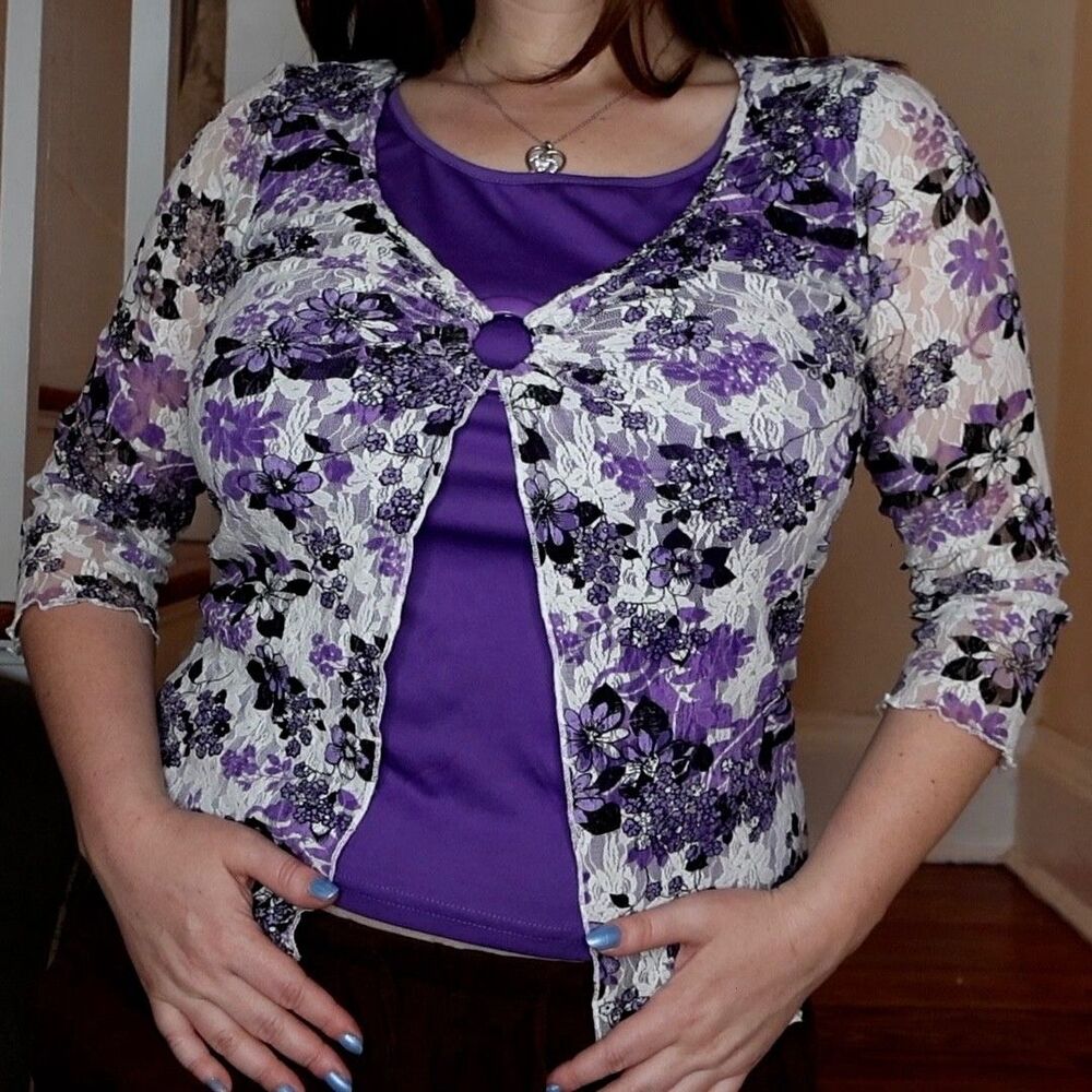 Purple Floral Lace Two-In-One Top - Canda size Medium Vtg Dainty Garden Country